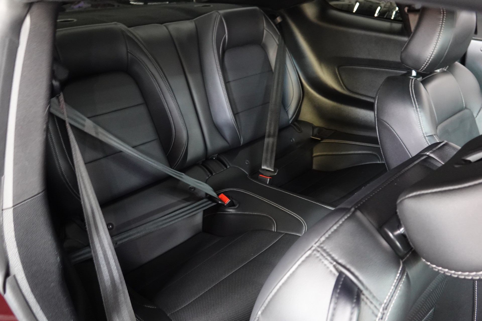 FORD MUSTANG FASTBACK 5.0 V8 GT AUTOMAT UNIKAT CHERRY-image-41