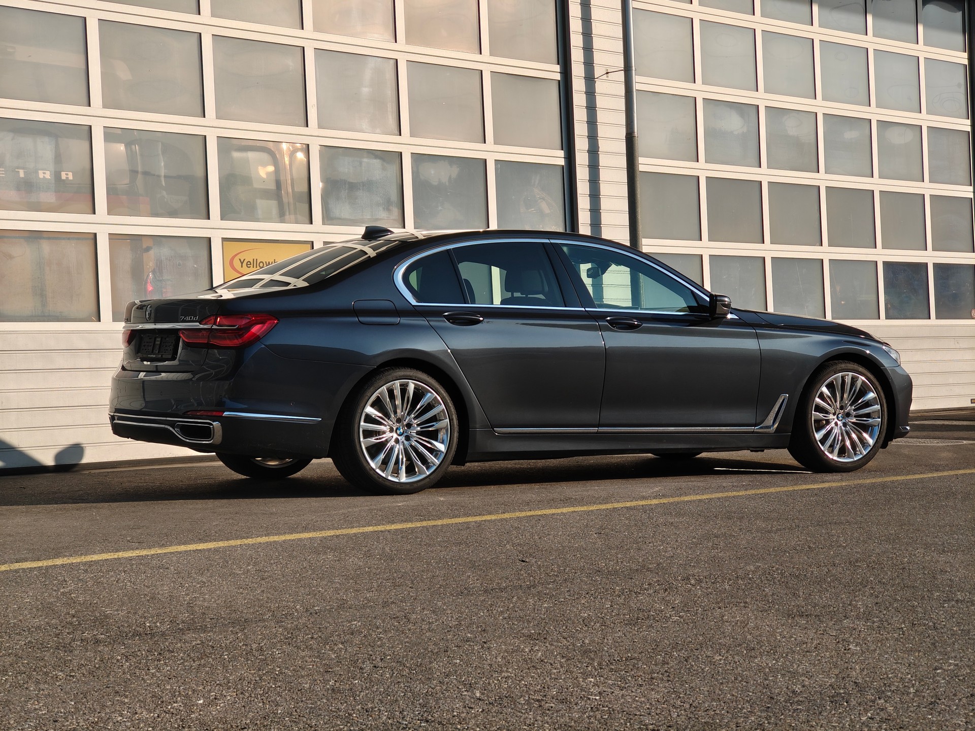 BMW 740d xDrive SAG-image-5