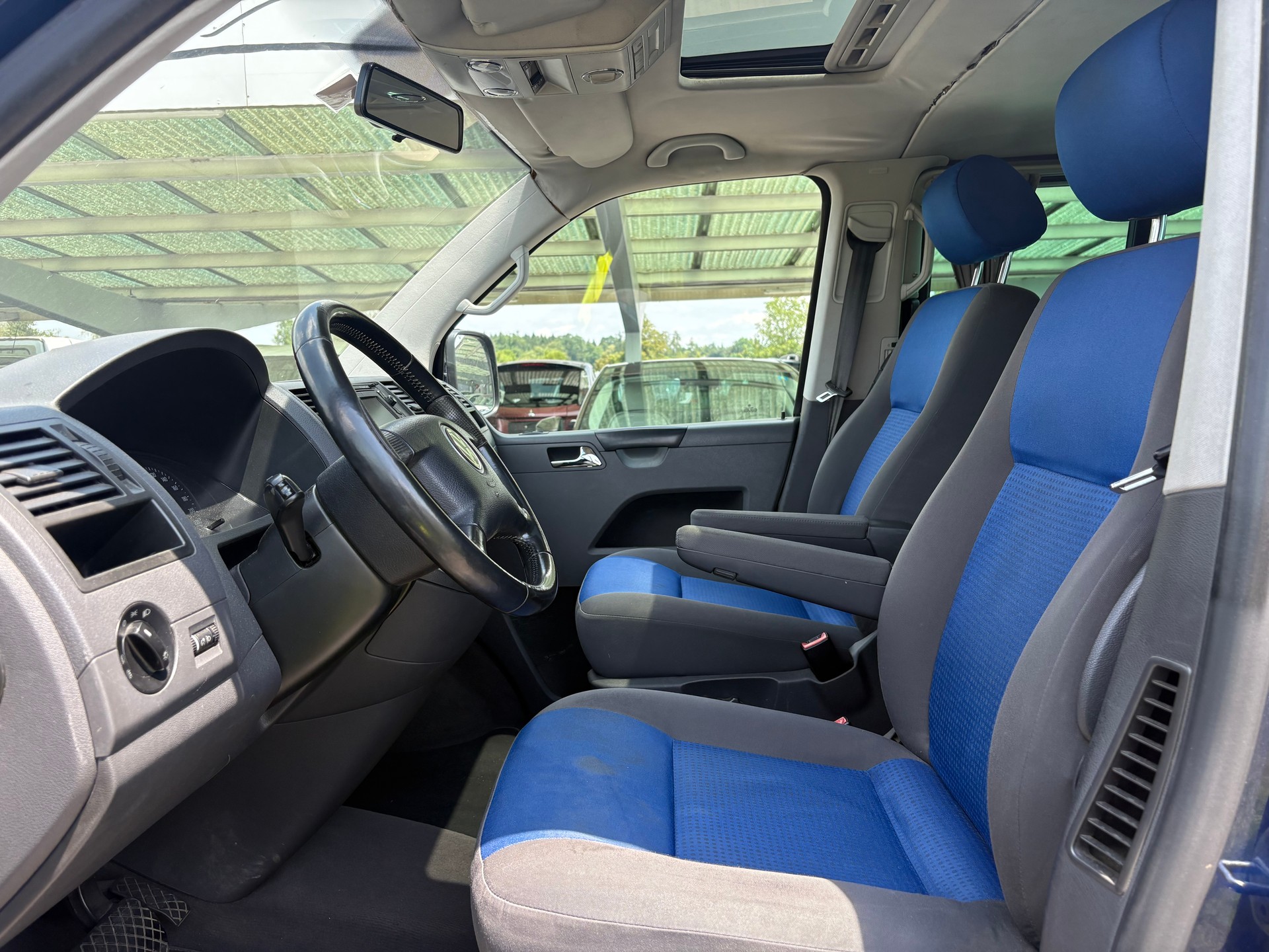 VW T5 Caravelle Comfort 2.5 TDI PD-image-6