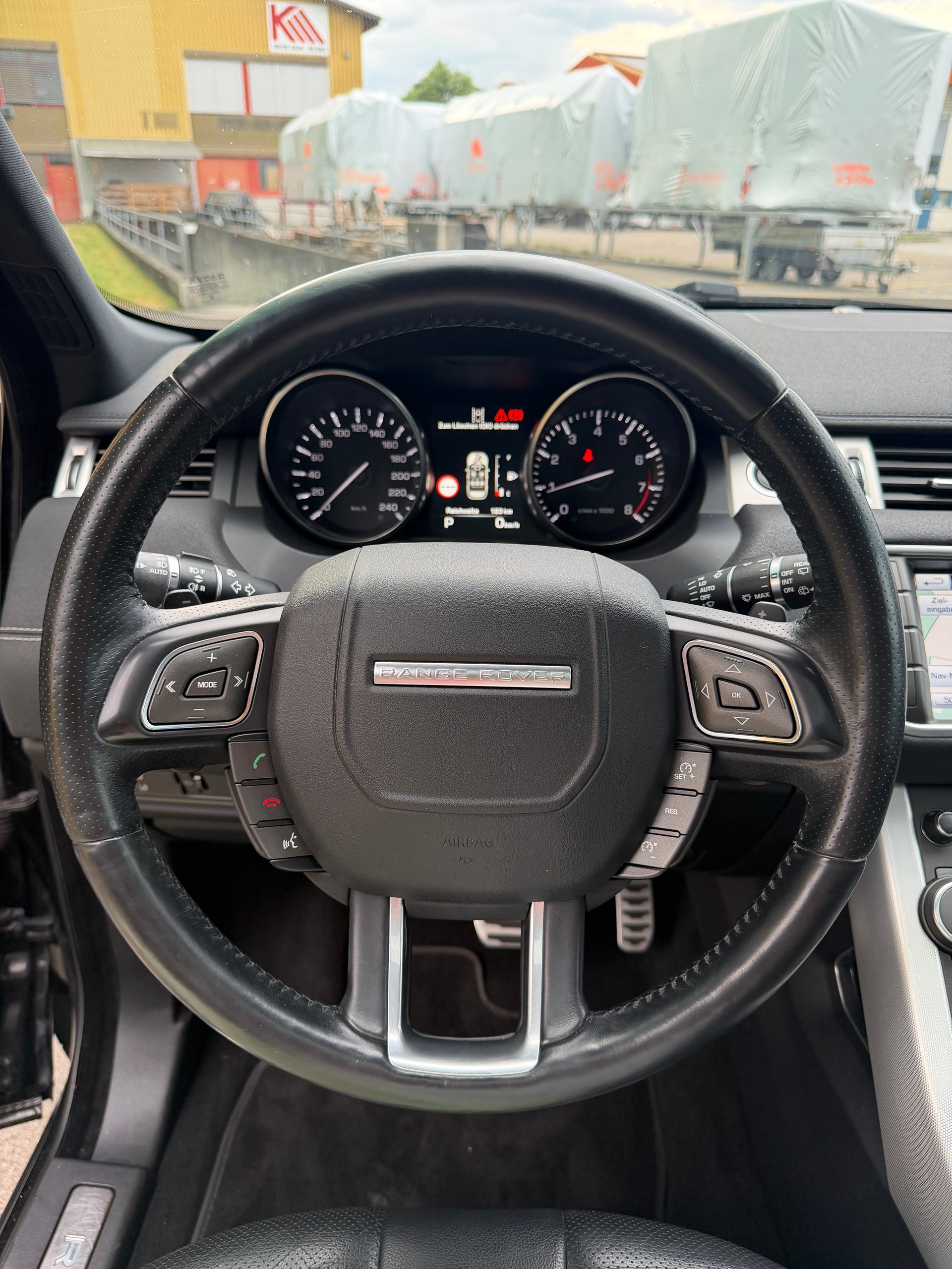 LAND ROVER Range Rover Evoque 2.0 Si4 Dynamic AT9-image-13