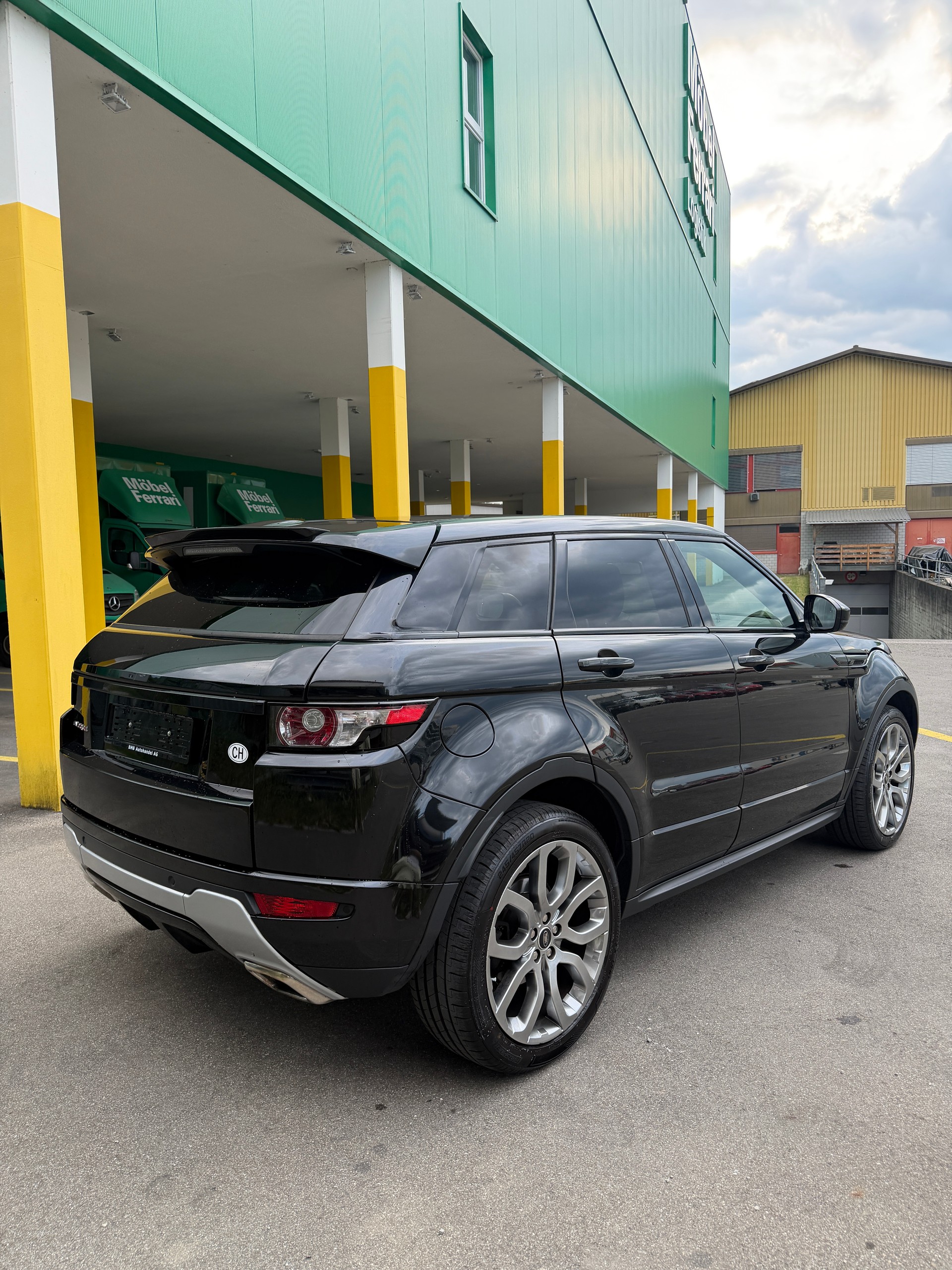 LAND ROVER Range Rover Evoque 2.0 Si4 Dynamic AT9-image-6