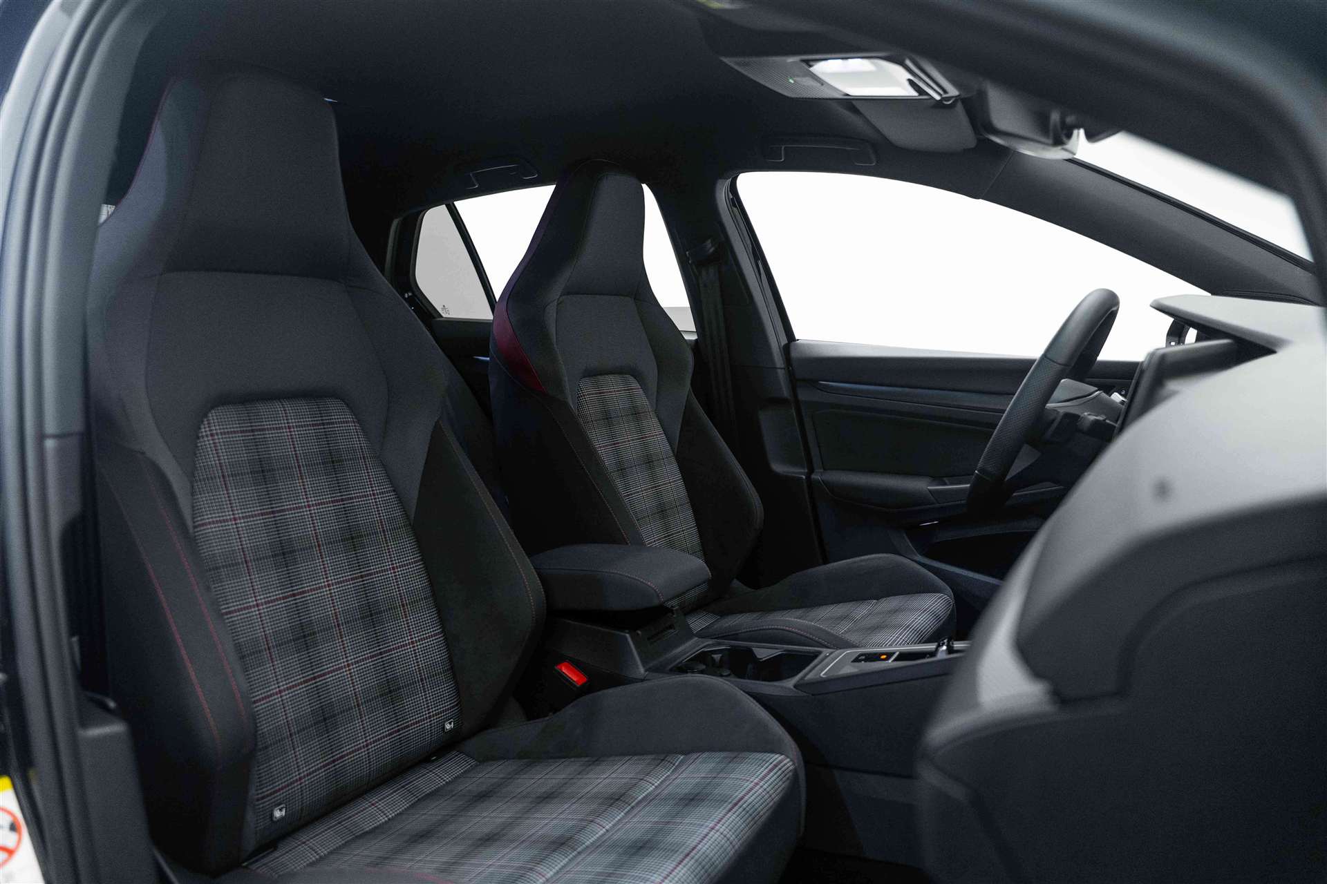 VW Golf 2.0 TSI GTI DSG 245PS-image-11