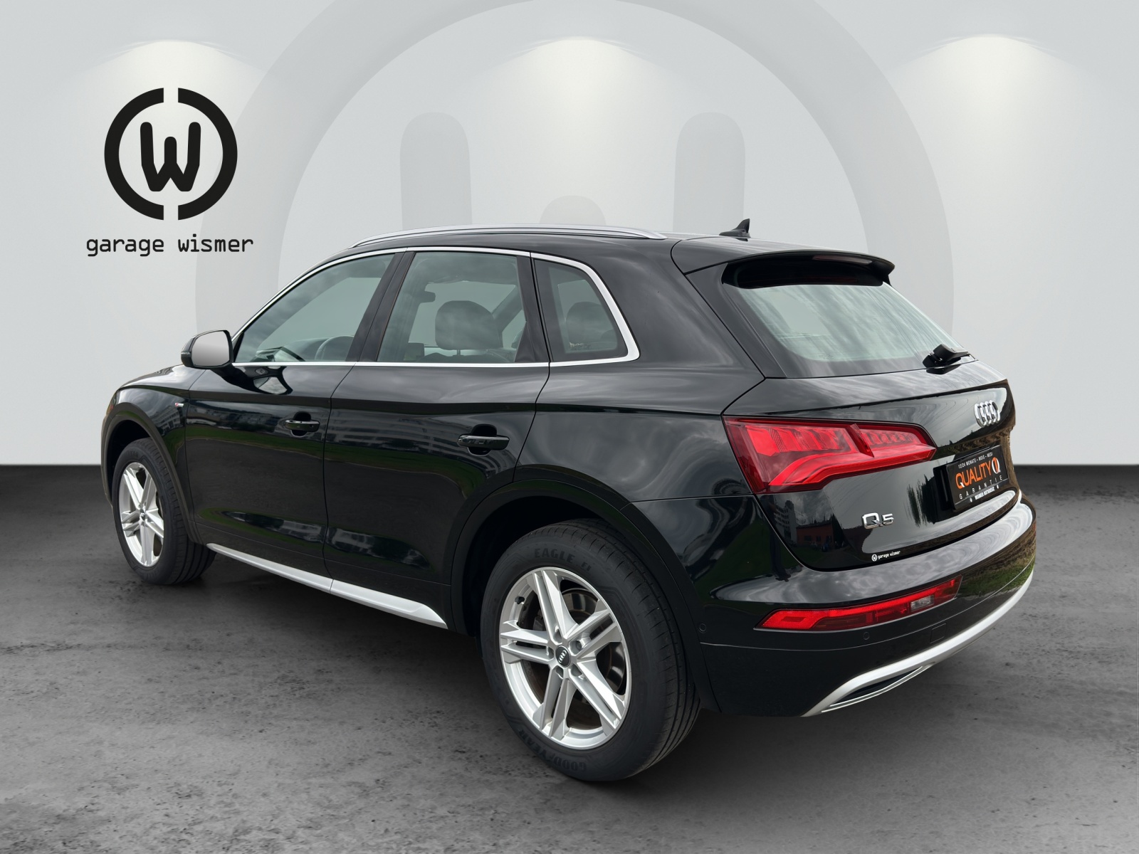 AUDI Q5 2.0 TDI sport quattro S-tronic-showroom-element-2