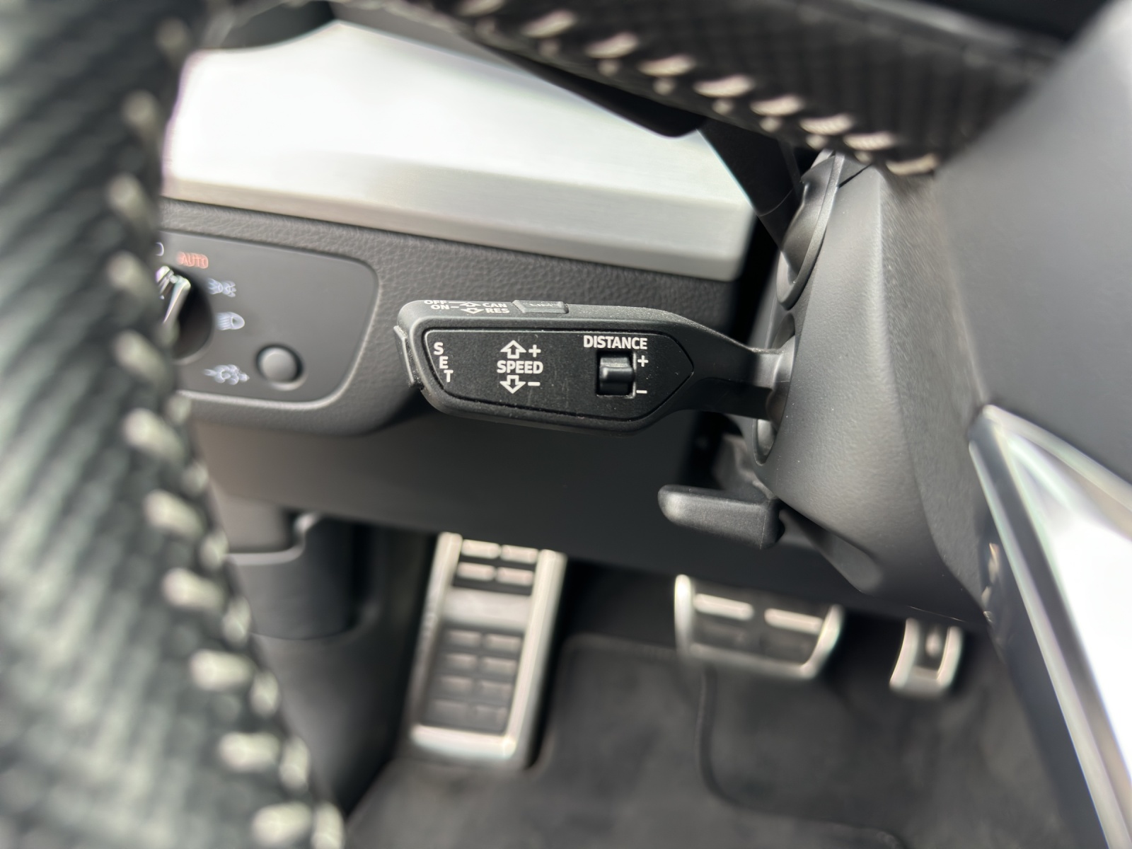 AUDI Q5 2.0 TDI sport quattro S-tronic-image-13