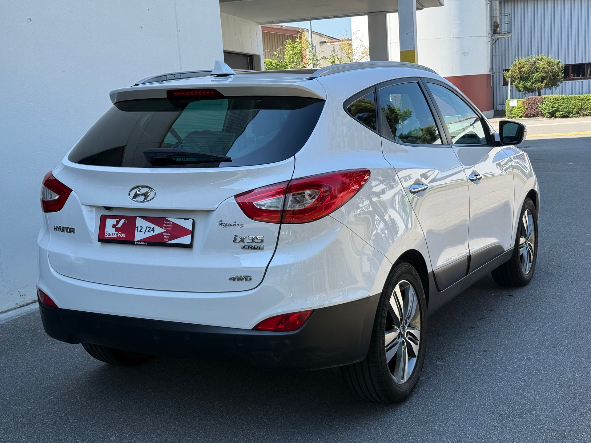 HYUNDAI iX 35 2.0 CRDi Vertex 4WD Automatic-image-3