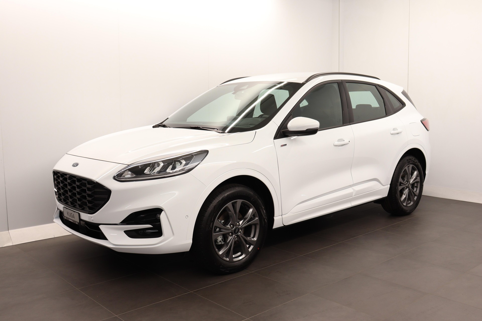 FORD Kuga 2.5 Hybrid ST-Line 4x4-image-2