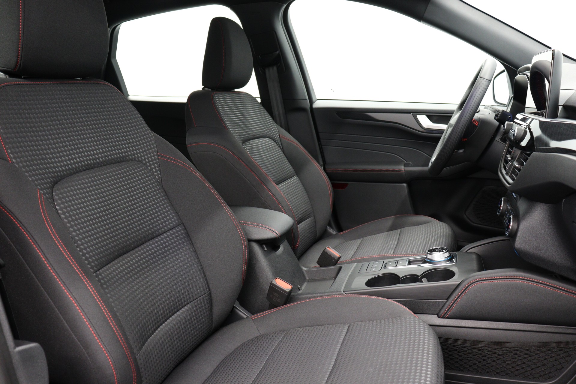 FORD Kuga 2.5 Hybrid ST-Line 4x4-image-6
