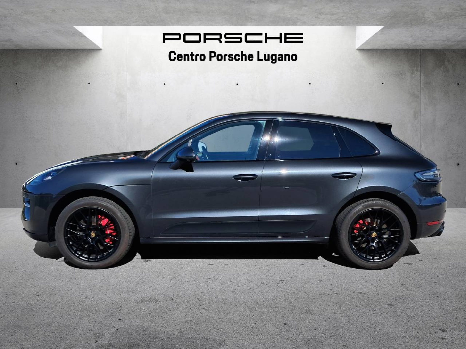 PORSCHE Macan GTS (MY21)-image-1