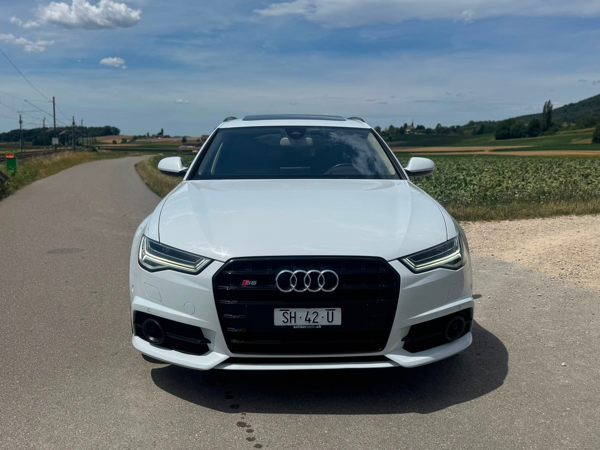 AUDI S6 Avant 4.0 TFSI V8 quattro S-tronic-image-1