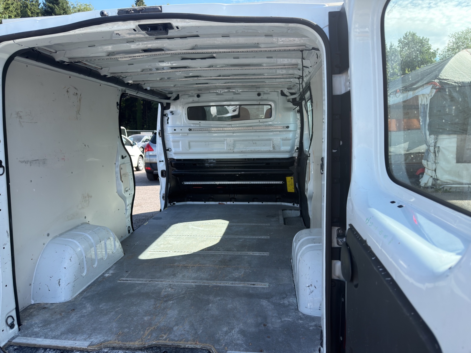 OPEL Vivaro 1.6 BiTurbo CDTI 2.9t L2H1-image-7