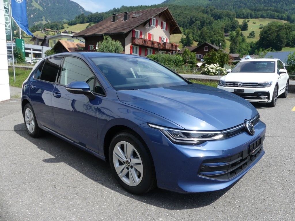 VW Golf 1.5 e TSI mHEV Value DSG-image-4