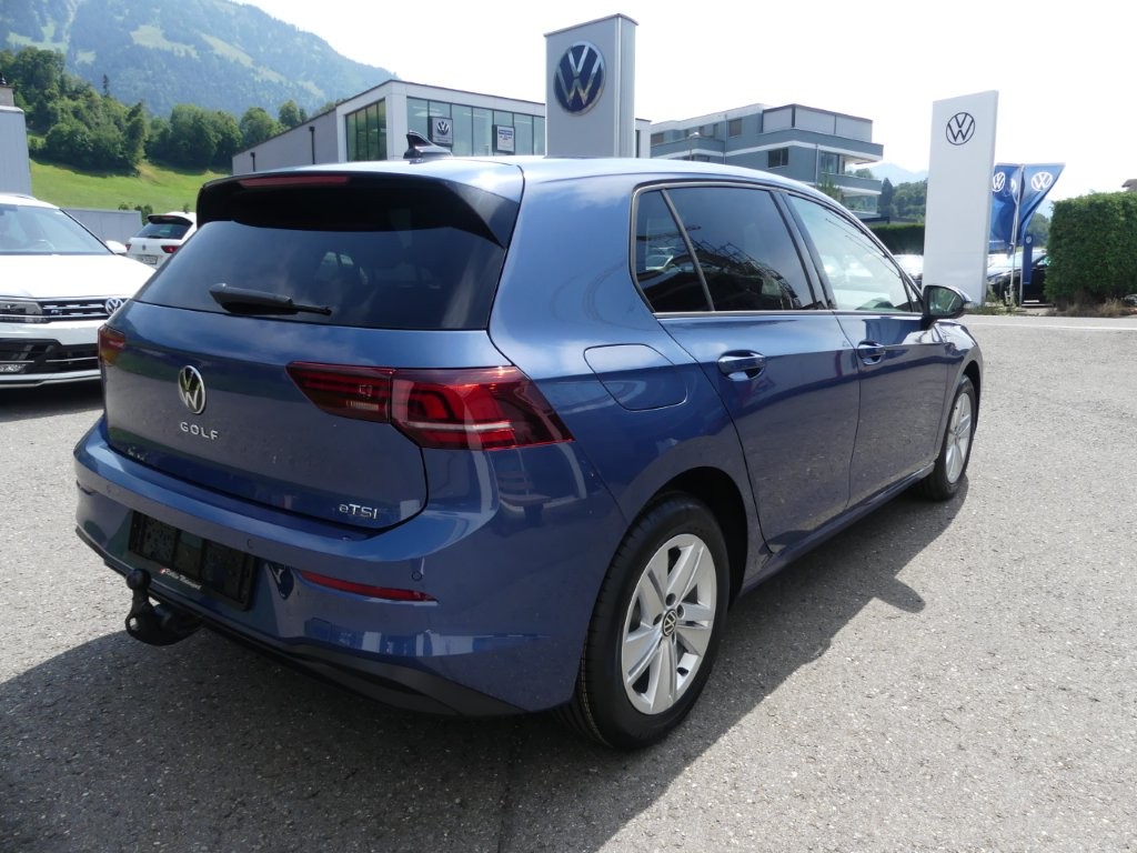 VW Golf 1.5 e TSI mHEV Value DSG-image-3