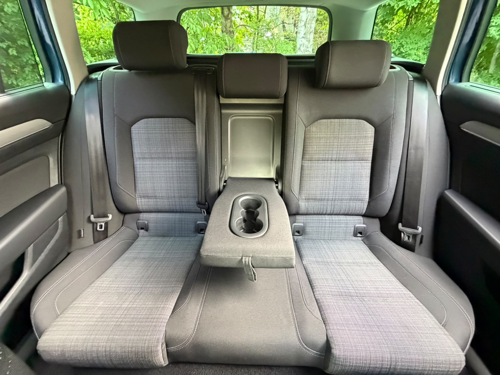 VW Passat Variant 2.0 TSI Business DSG-image-20