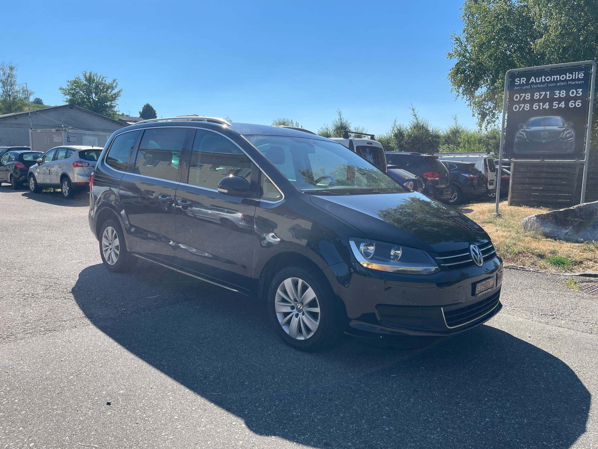 VW Sharan 2.0 TDI BlueMotion Technology Trendline DSG-image-6