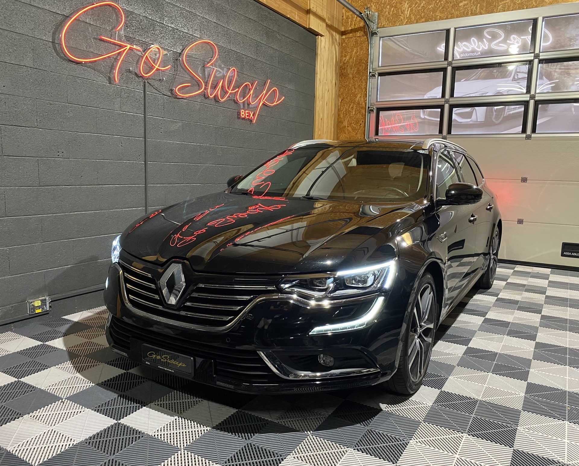 RENAULT Talisman Grandtour 1.6 TCe 90th Anniversary EDC-image-5