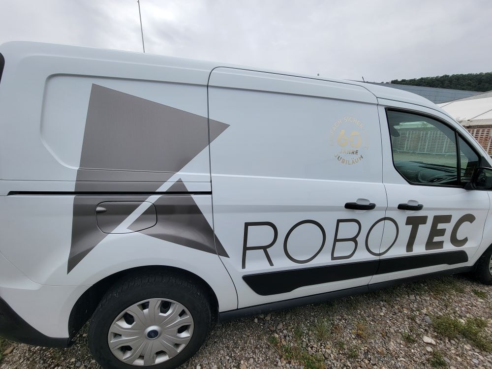 FORD 1.5 EcoBlue 120 Ambiente-image-1