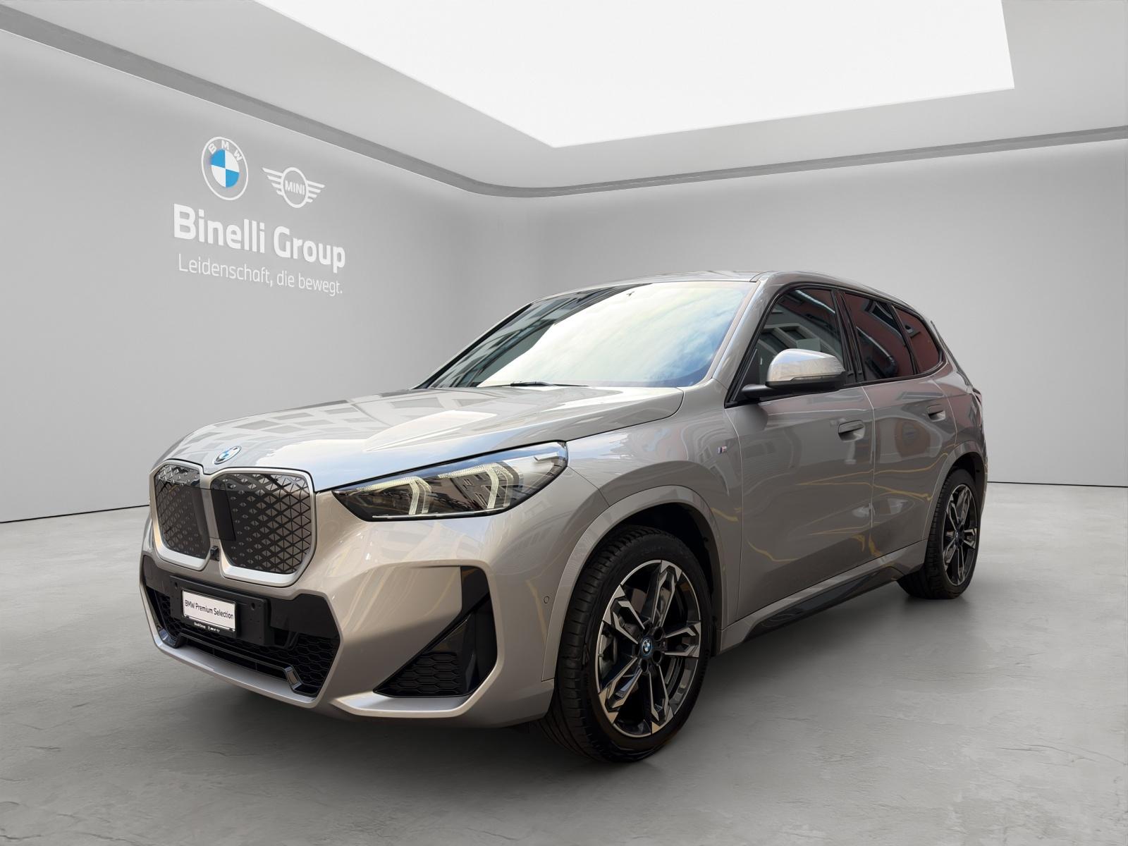 BMW iX1 30 xDrive M-SportPaket-image-0