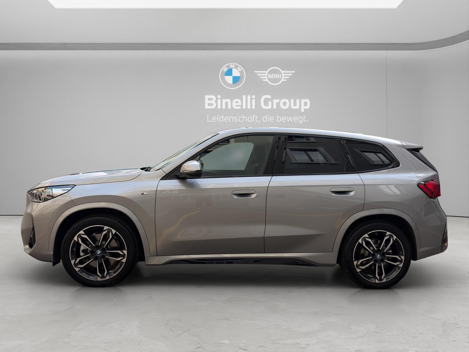 BMW iX1 30 xDrive M-SportPaket-image-2