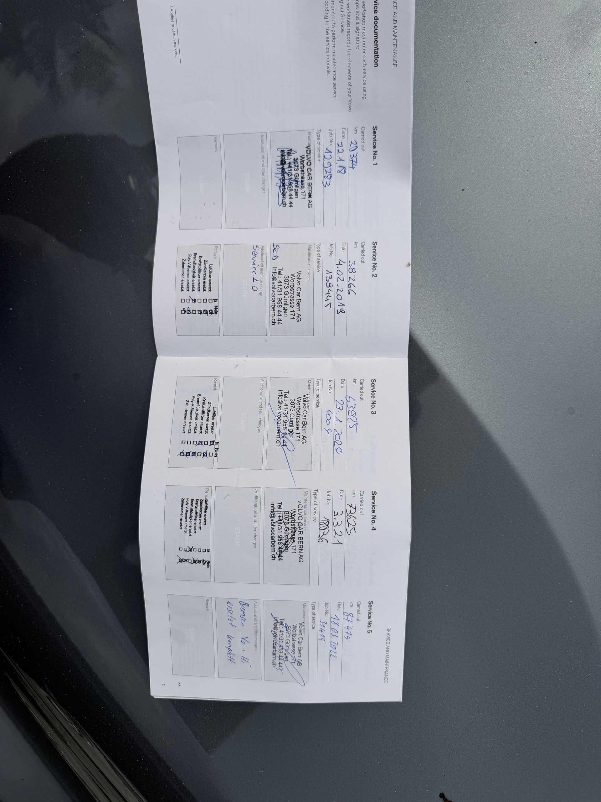 VOLVO V40 Cross Country D3 Kinetic Geartronic-image-15