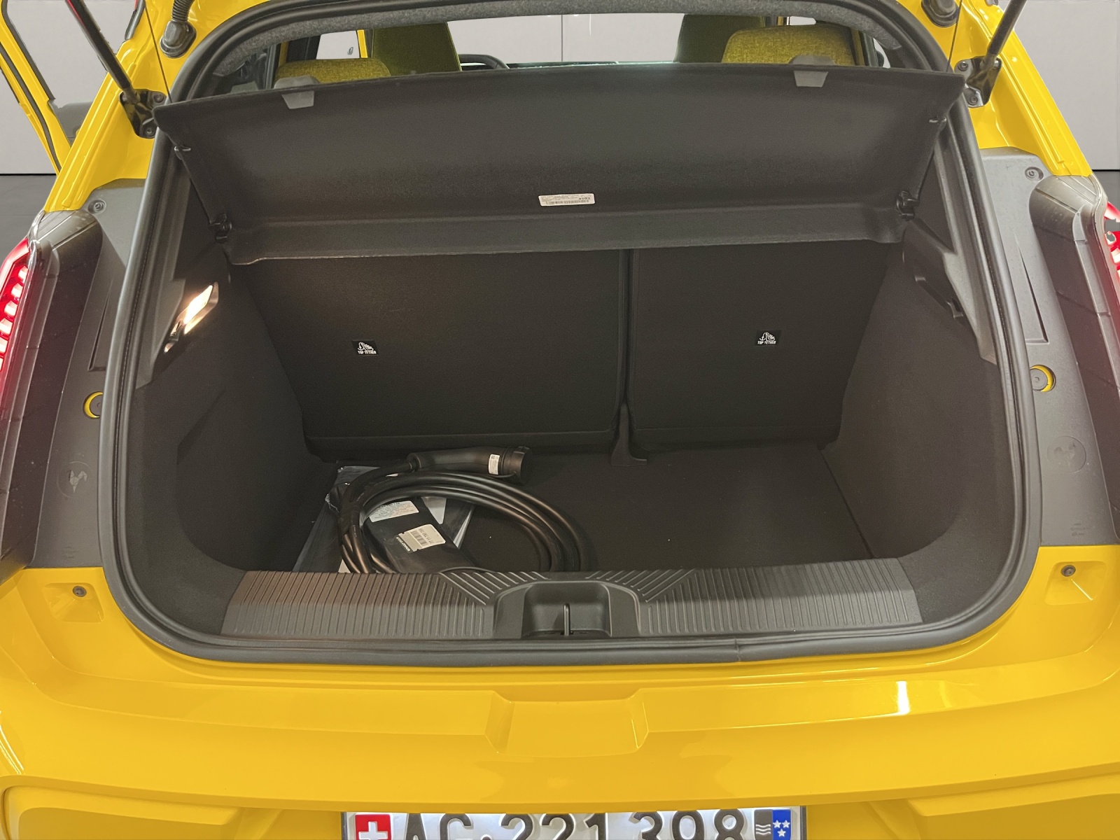 RENAULT R5 E-Tech Comfort Range iconic five EW-image-12