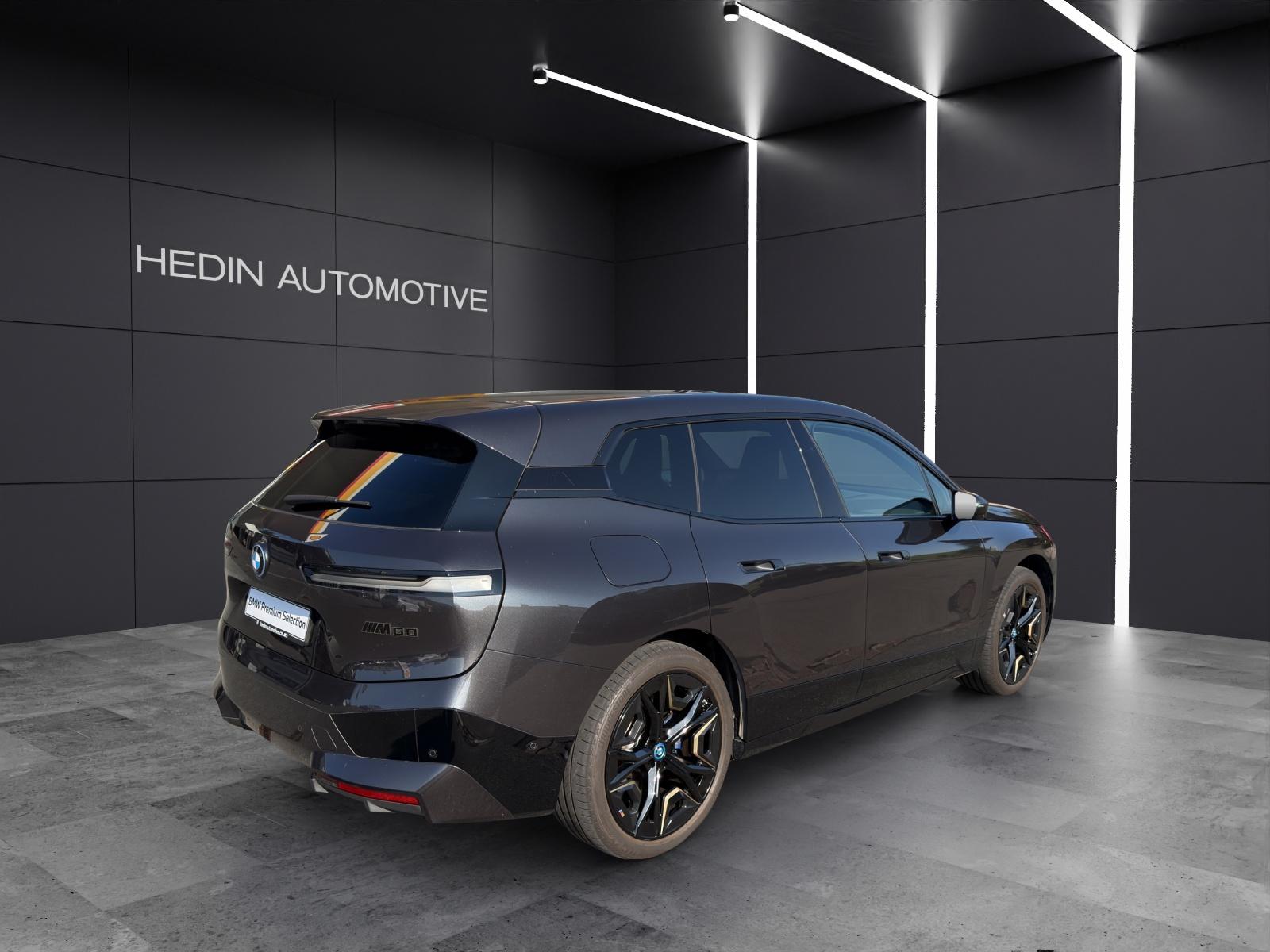 BMW iX M60-image-15