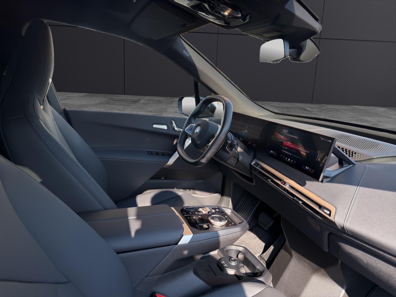 BMW iX M60-image-18