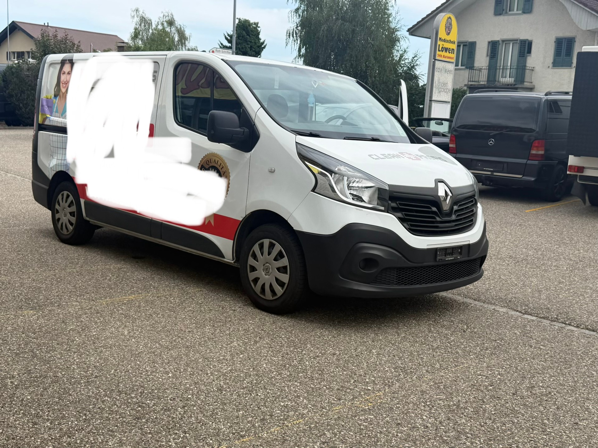 RENAULT Trafic 1.6 dCi 95 2.9t Business L1H1-image-0