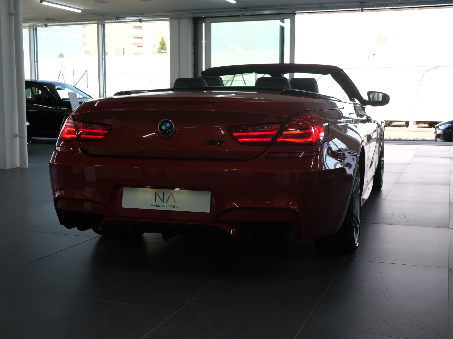 BMW M6 Cabrio Drivelogic *Head Up Display* *M Performance*-image-12