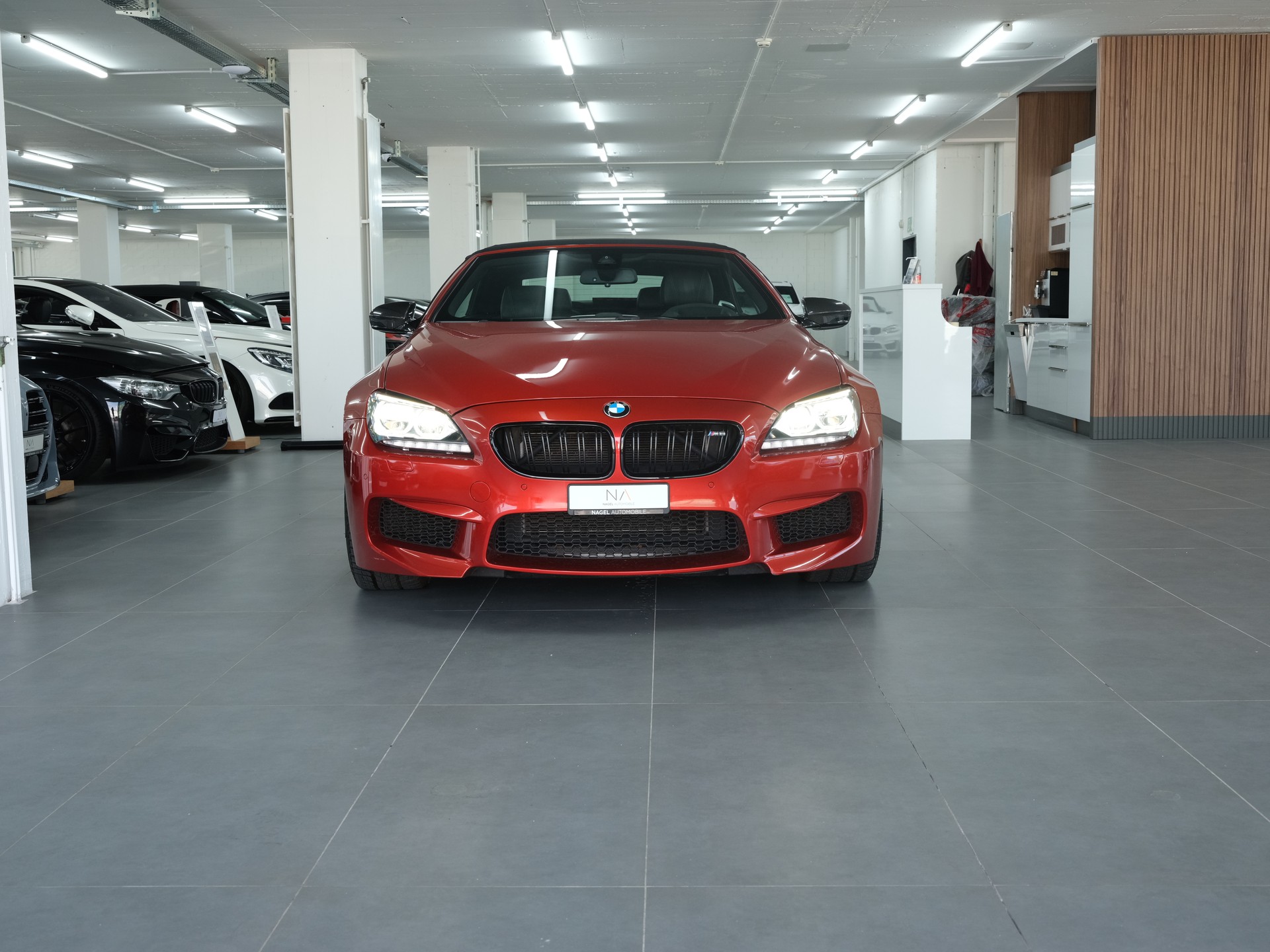 BMW M6 Cabrio Drivelogic *Head Up Display* *M Performance*-image-8
