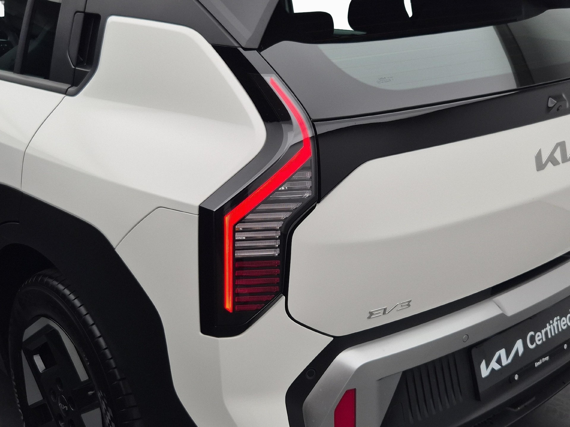 KIA EV3 58 kWh Lite-image-18