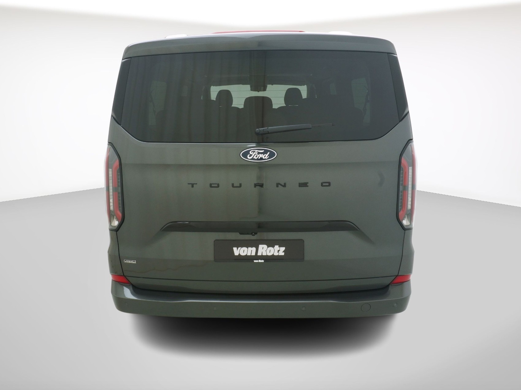FORD Tourneo Custom L2 2.5 Plug-in-Hybrid Titanium X-showroom-element-2