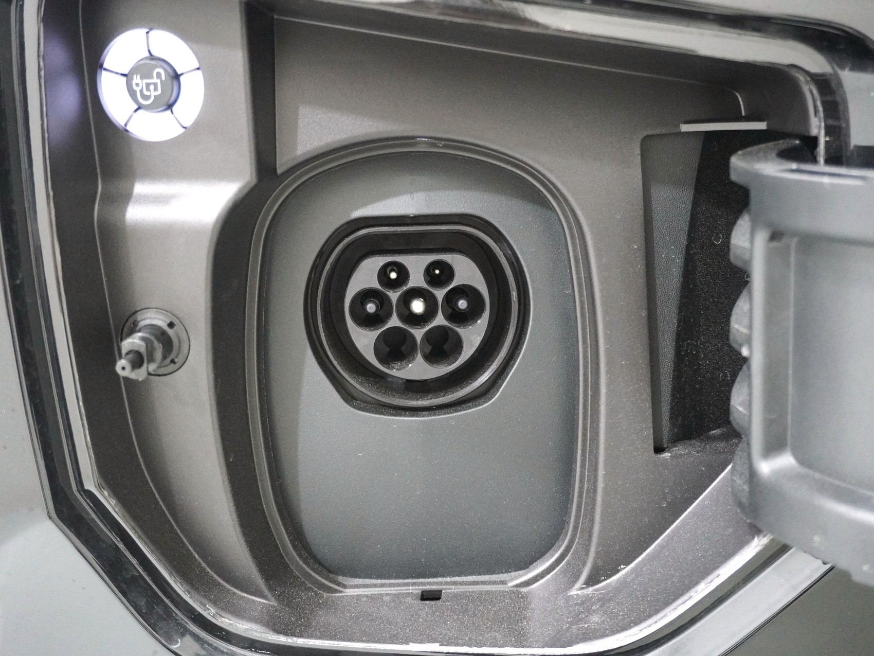 FORD Tourneo Custom L2 2.5 Plug-in-Hybrid Titanium X-image-25