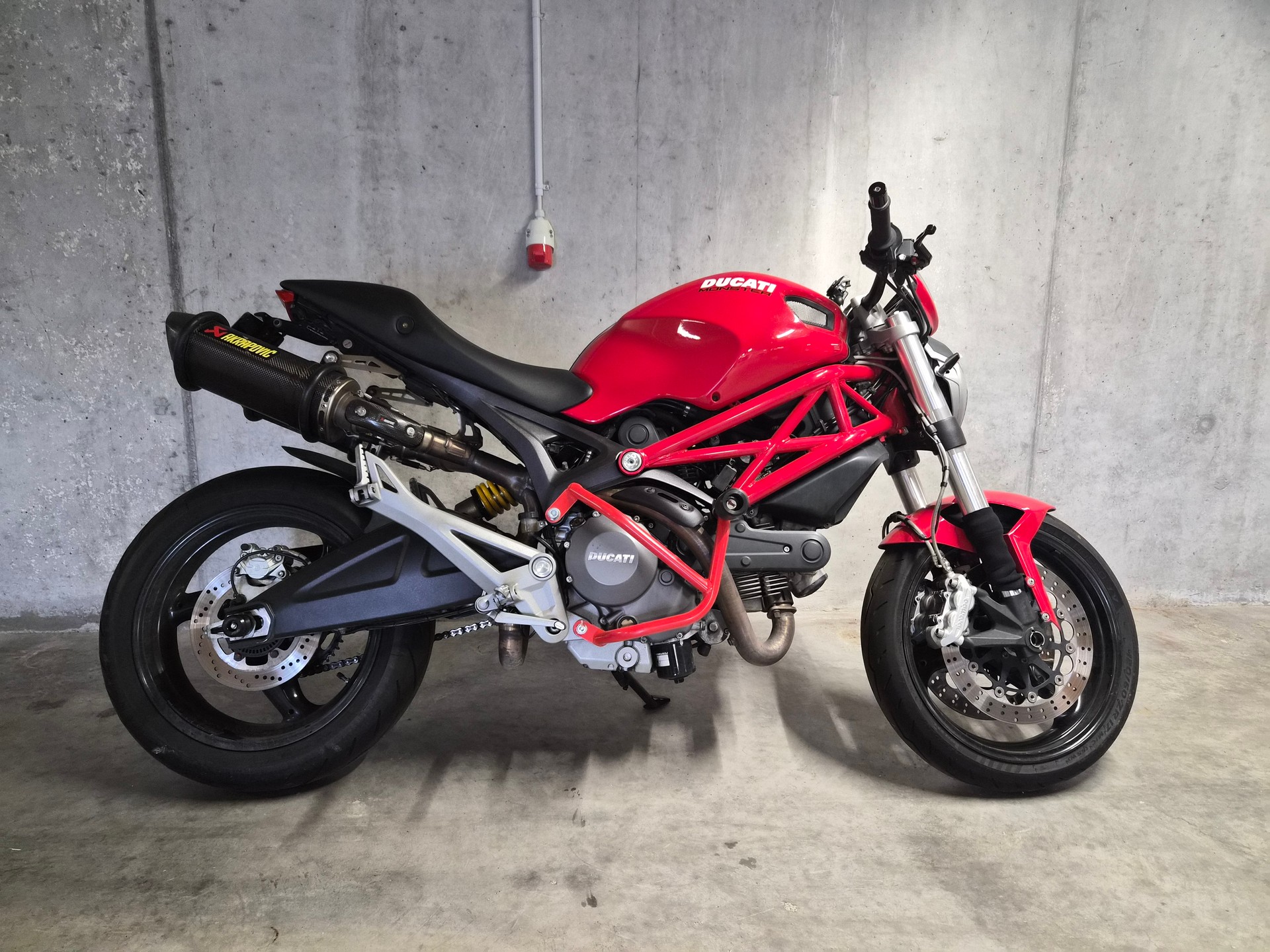 DUCATI ABS