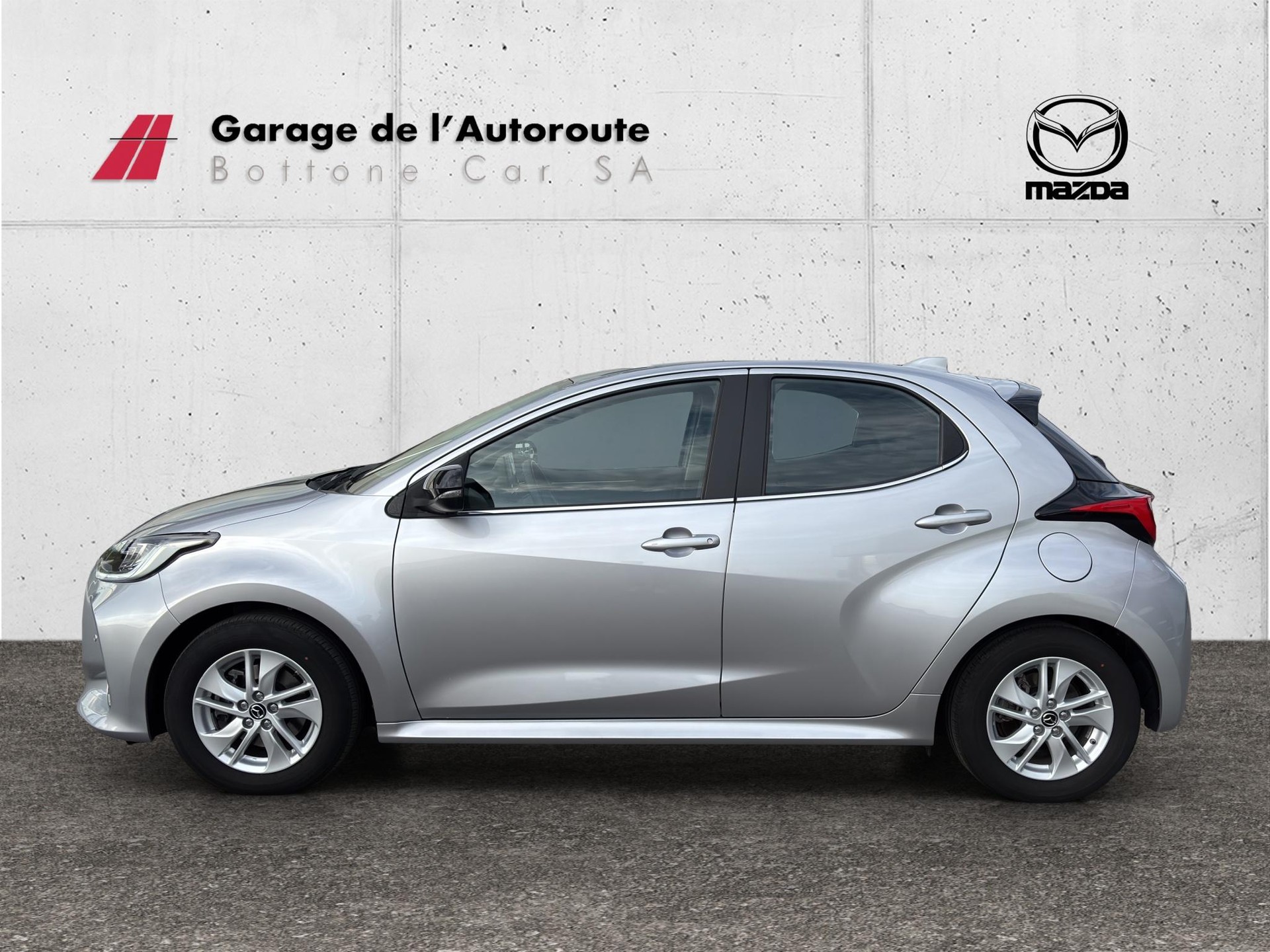MAZDA 2 1.5 Hybrid Agile-image-1