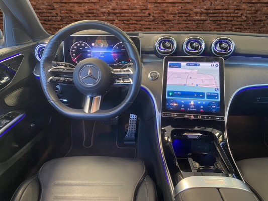 MERCEDES-BENZ C 220 d T 4M AMG Line-image-8