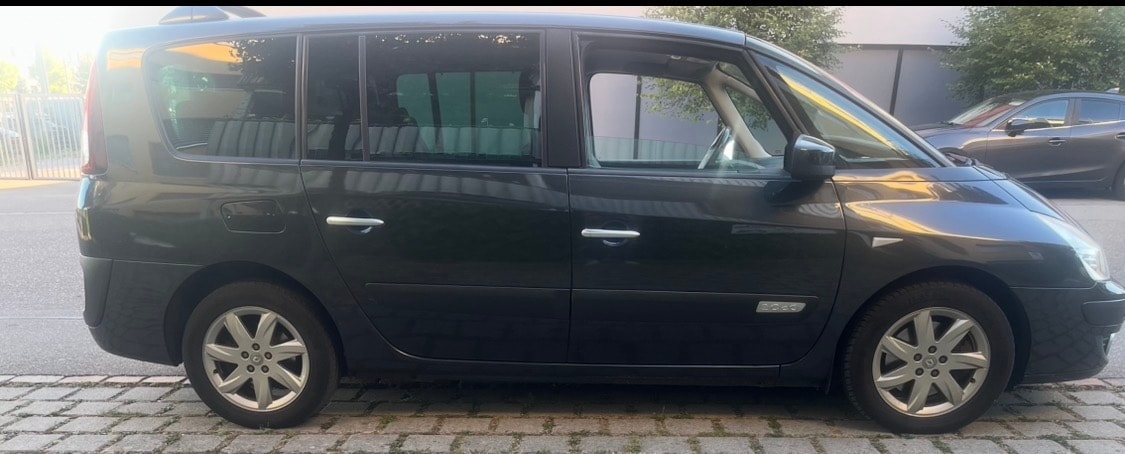 RENAULT Espace 2.0 dCi Dynamique Automatic-image-11
