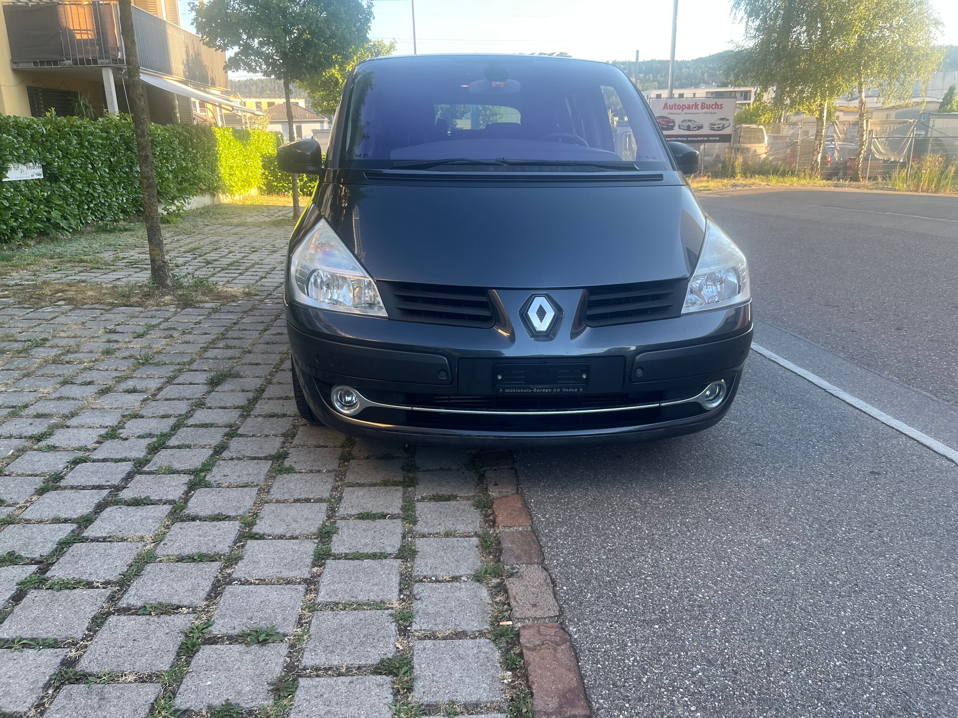 RENAULT Espace 2.0 dCi Dynamique Automatic-image-1