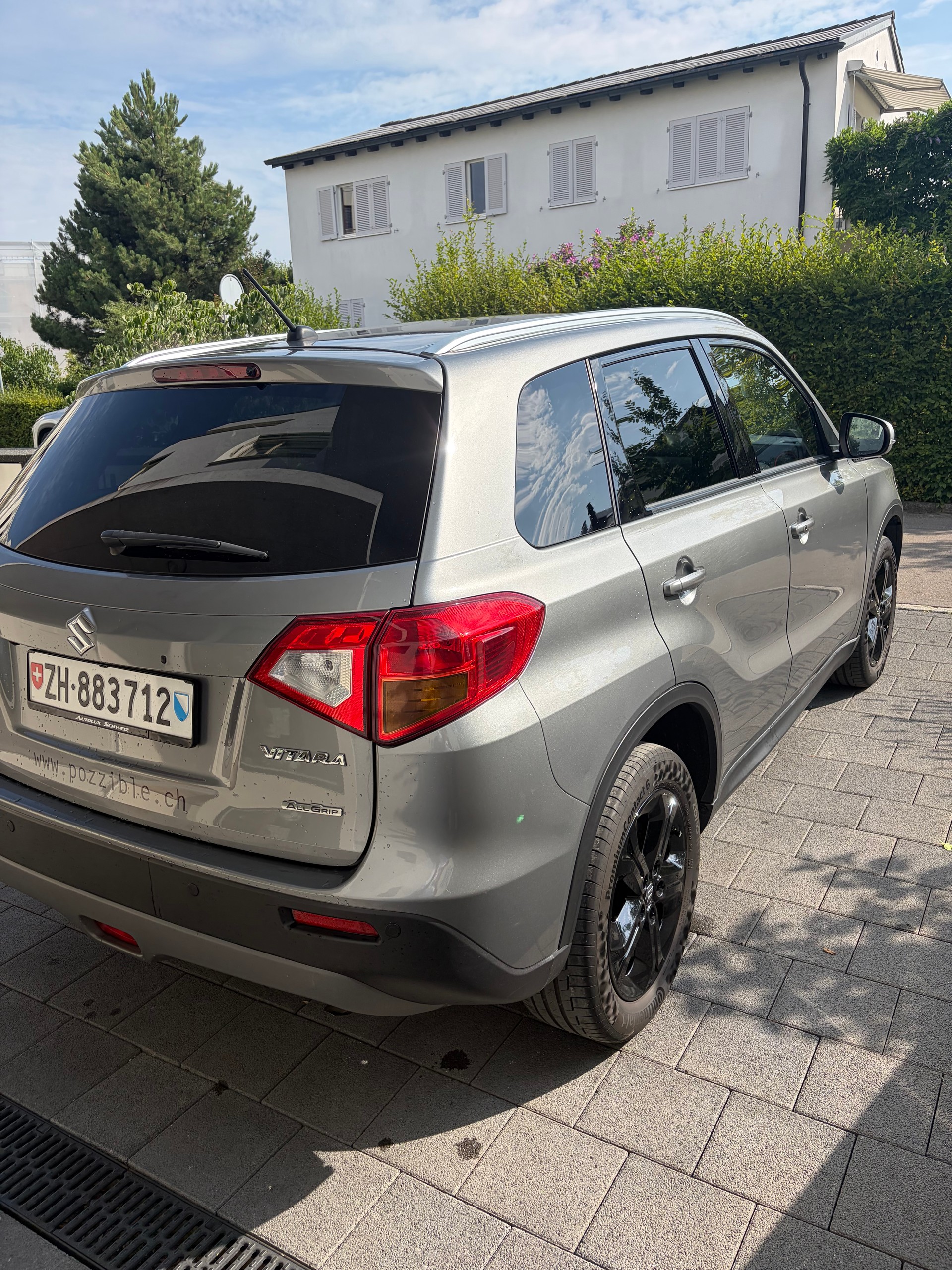 SUZUKI 1.4 T Compact Top 4x4-image-3