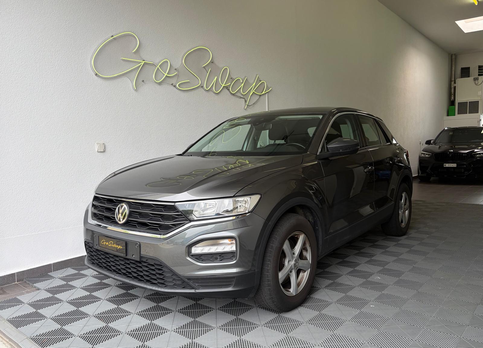 VW T-Roc 1.0 TSI Advance - Attelage - Service du jour-image-0