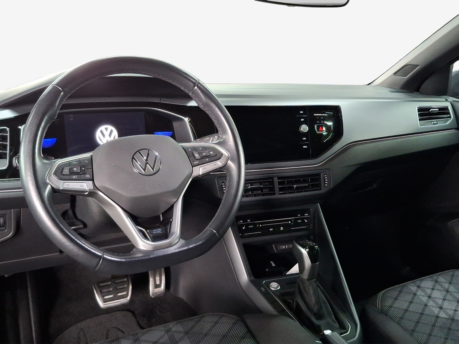 VW Polo 1.0 TSI R-Line DSG-image-8