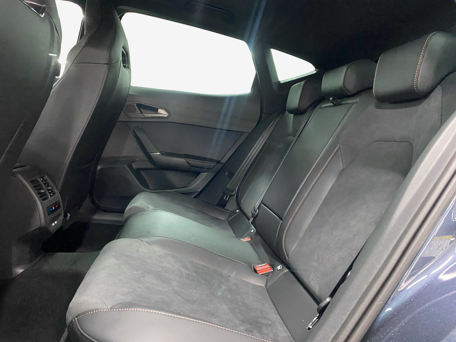 CUPRA Formentor 1.5 TSI Prime Edition DSG-image-10