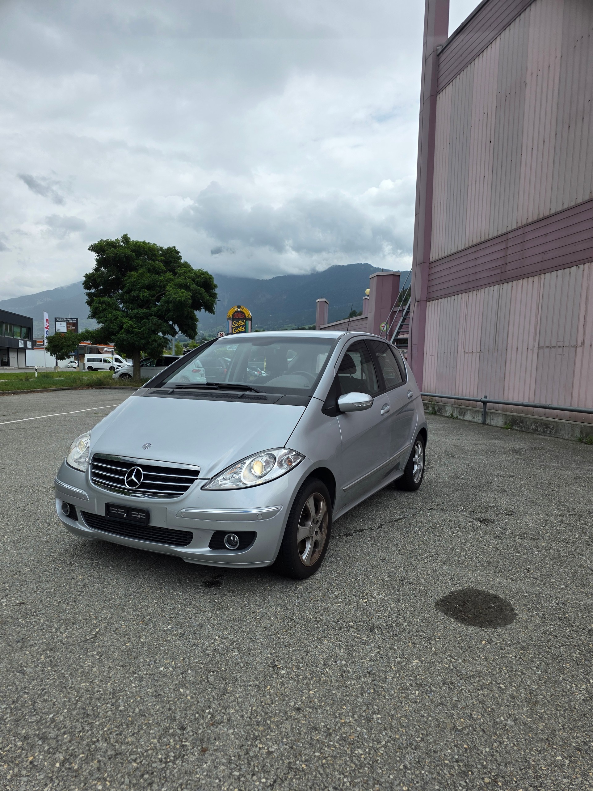 MERCEDES-BENZ A 200 CDI Avantgarde-image-0