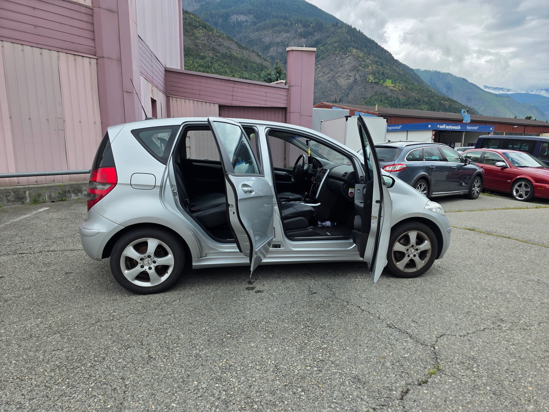 MERCEDES-BENZ A 200 CDI Avantgarde-image-8