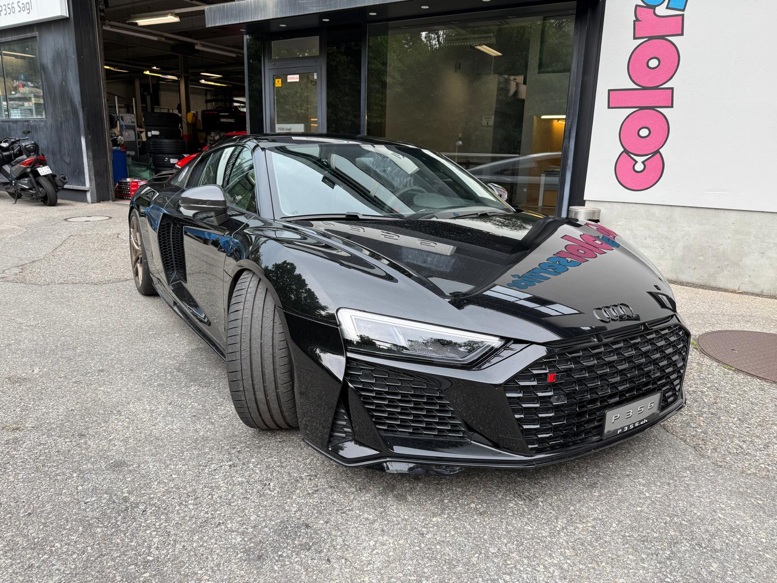 AUDI R8 Coupé performance S-Tronic-image-4