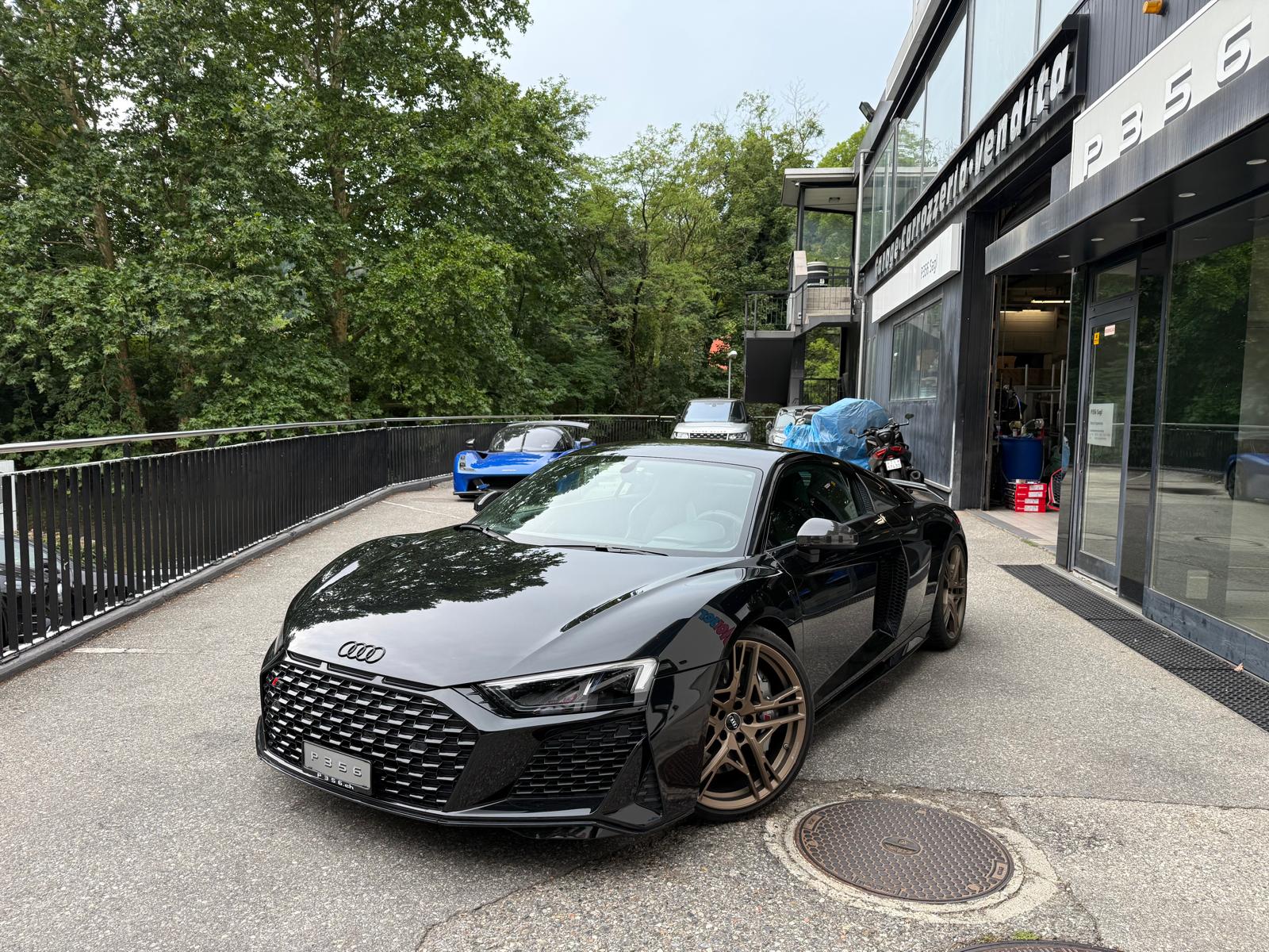 AUDI R8 Coupé performance S-Tronic-image-0