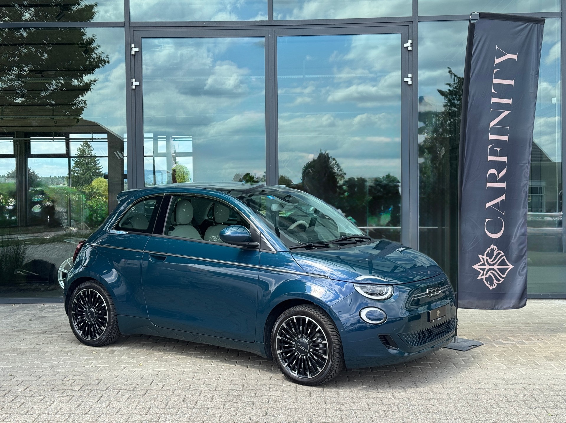 FIAT 500 electric 87 kW La Prima-image-0