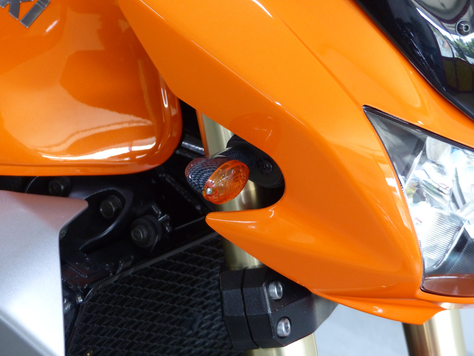 KAWASAKI Z 1000 mit Zubehör-image-8
