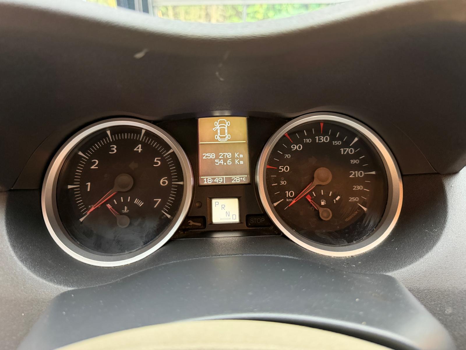 RENAULT Mégane Coupé-Cabrio 2.0 16V Dynamique-image-15