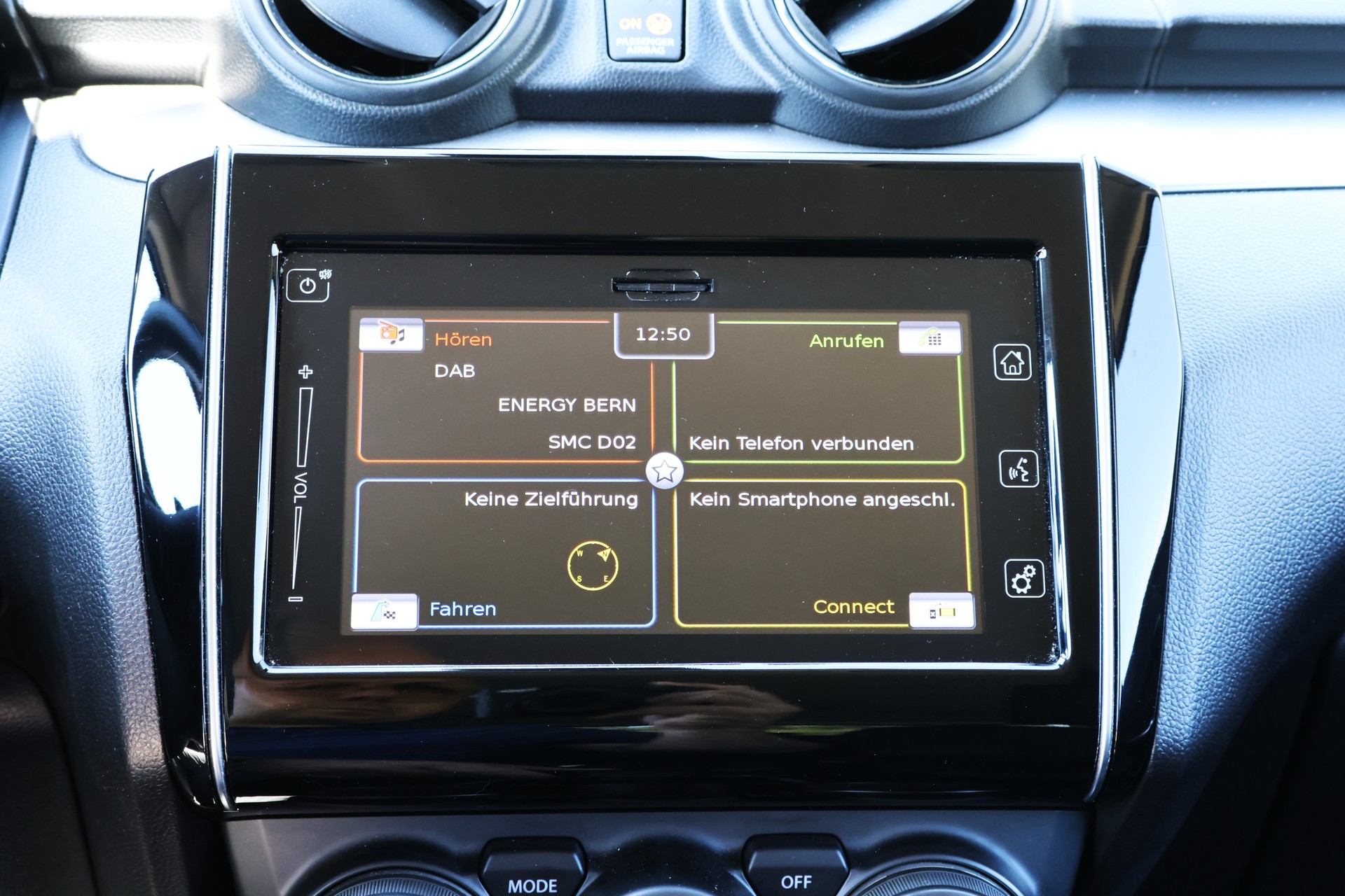 SUZUKI Swift 1.2i Compact Top Hybrid CVT-image-6