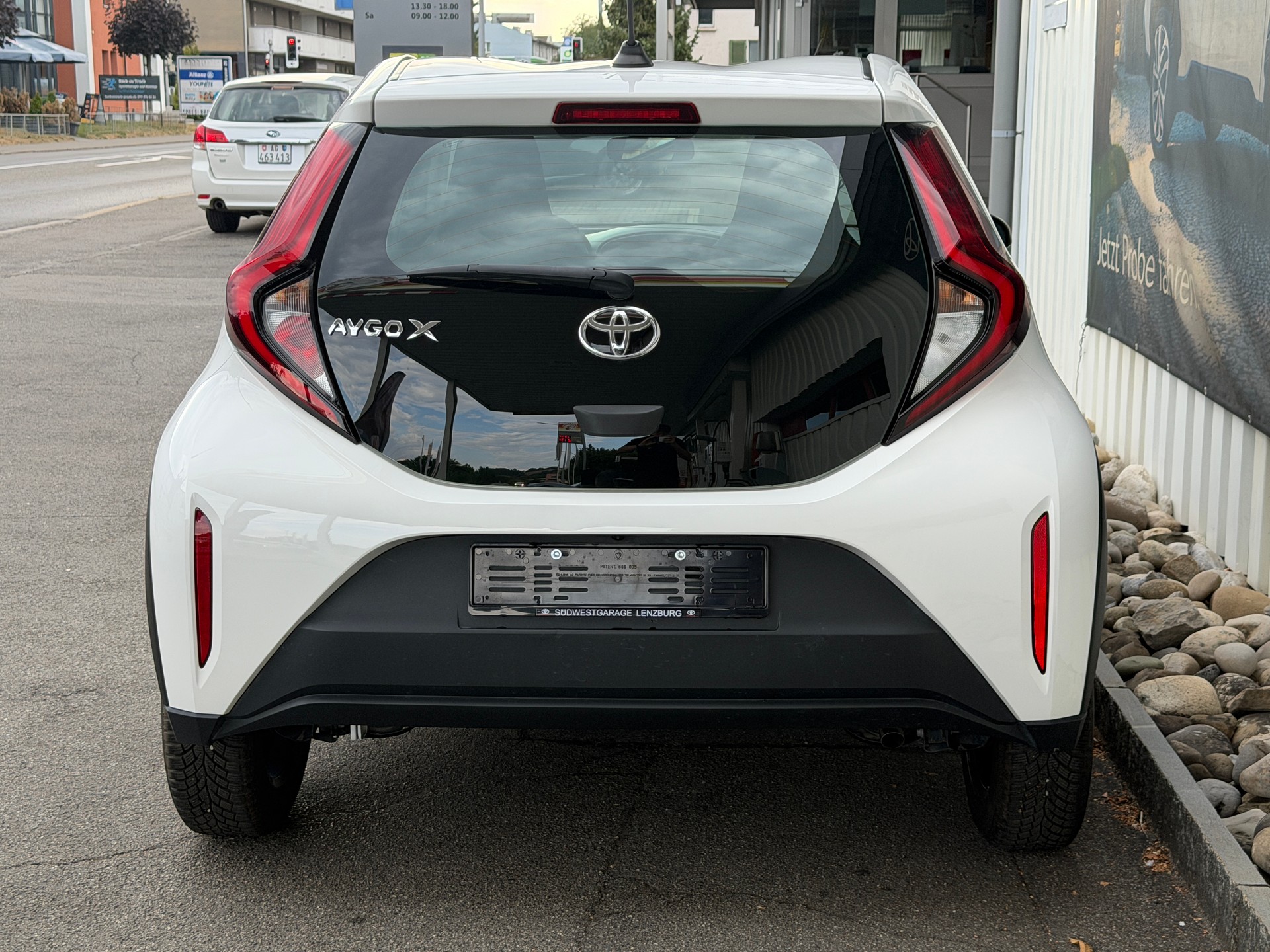 TOYOTA Aygo X 1.0 VVT-i Comfort CVT-image-5